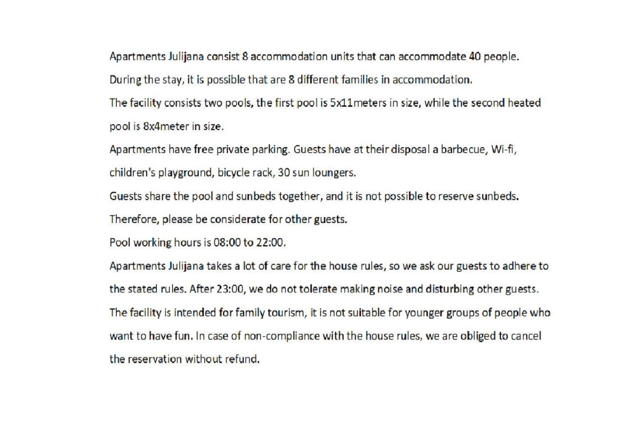 Apartments Julijana 2 Привлака Екстериор снимка