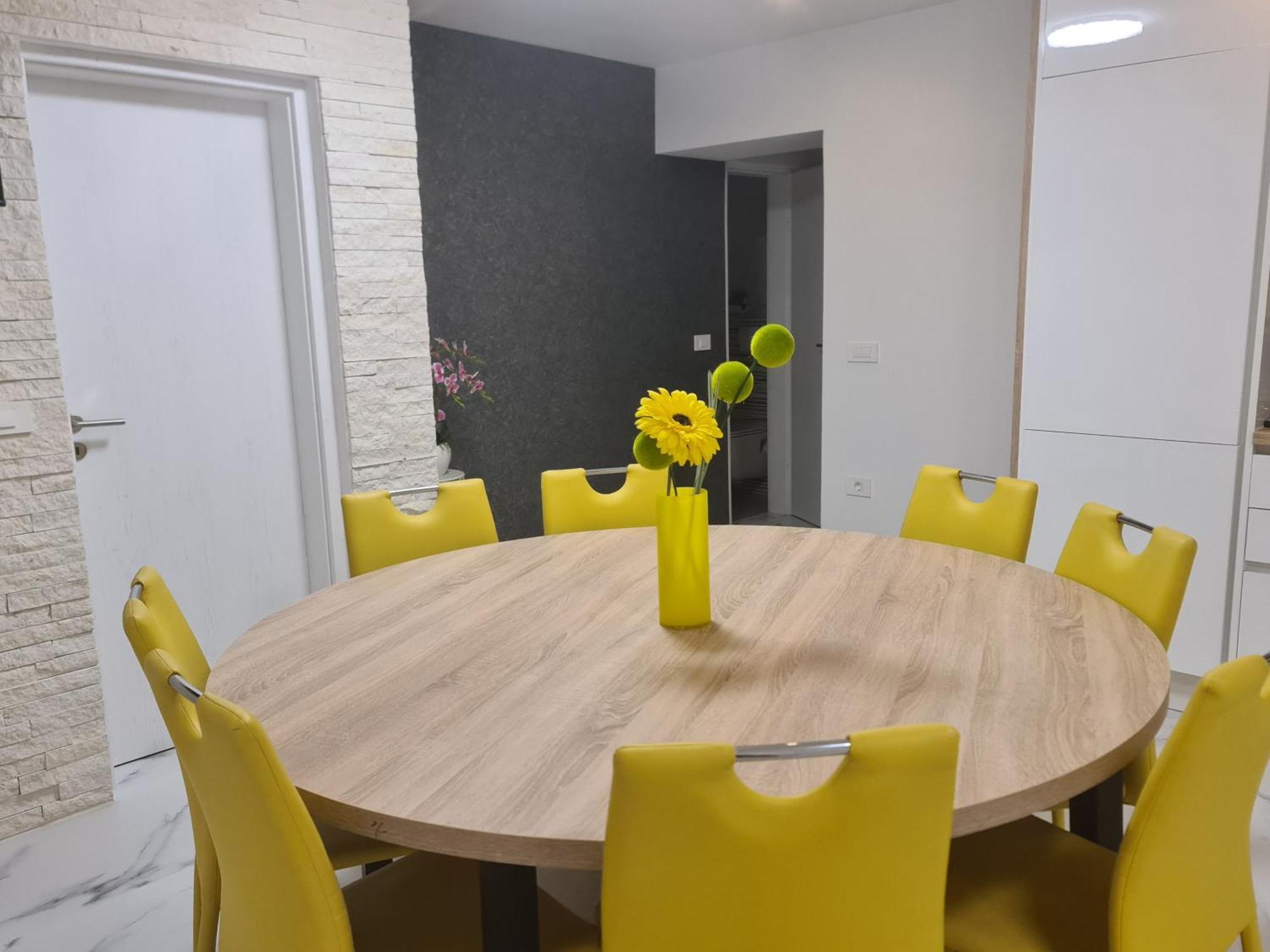 Apartments Julijana 2 Привлака Екстериор снимка