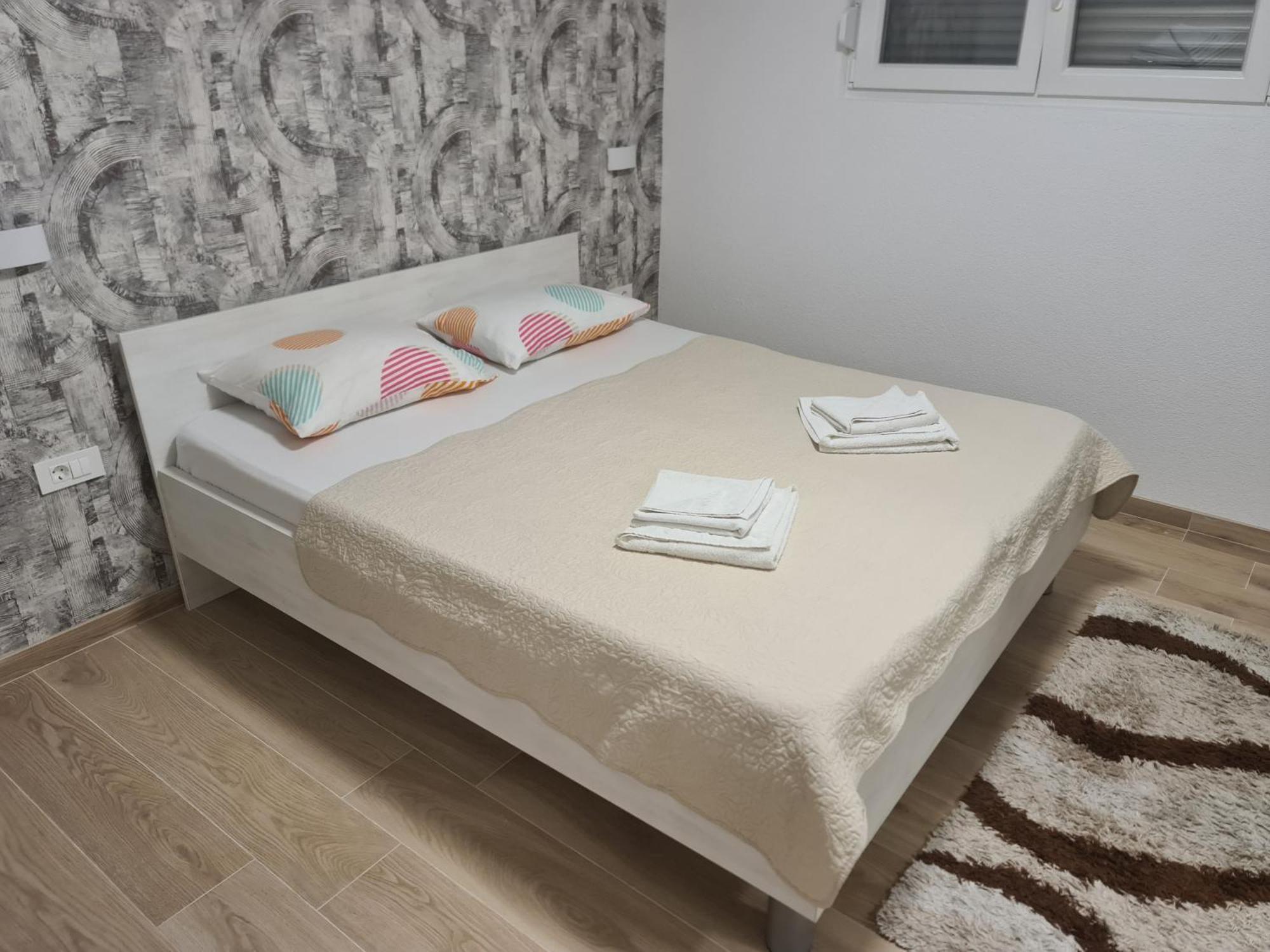 Apartments Julijana 2 Привлака Екстериор снимка